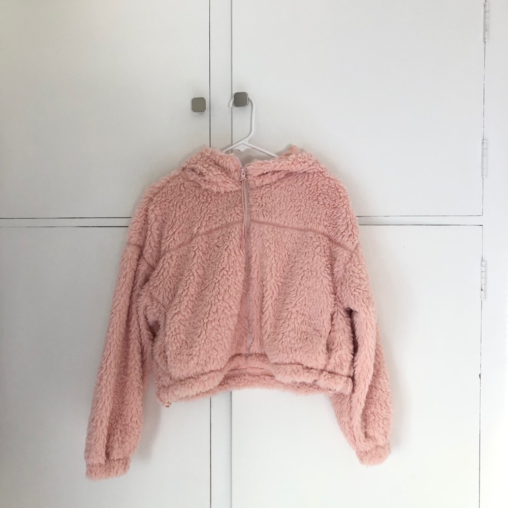 pink cropped hoodie